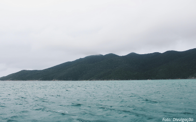 Lancha com turistas capixabas explode em Cabo Frio